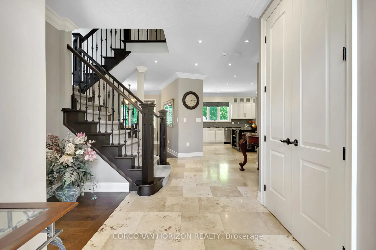 Additional image 2 of 258 Edgewater Crescent 8
