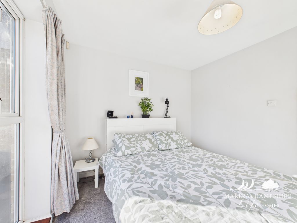 Additional image 16 of 2 bed terraced house for saleTintagel Way, Port Solent PO6