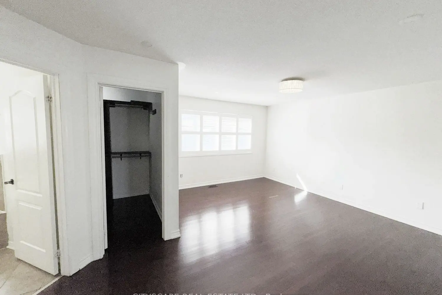 Additional image 6 of 5476 Freshwater Drive