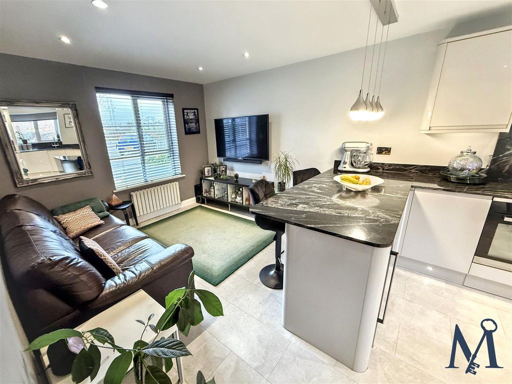Additional image 6 of 5 bed detached house for saleClover Way, Syston, Leicester LE7
