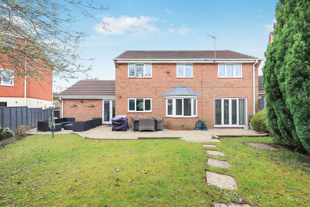 Additional image 2 of 4 bed detached house for saleBarbel Drive, Wednesfield, Wolverhampton WV10