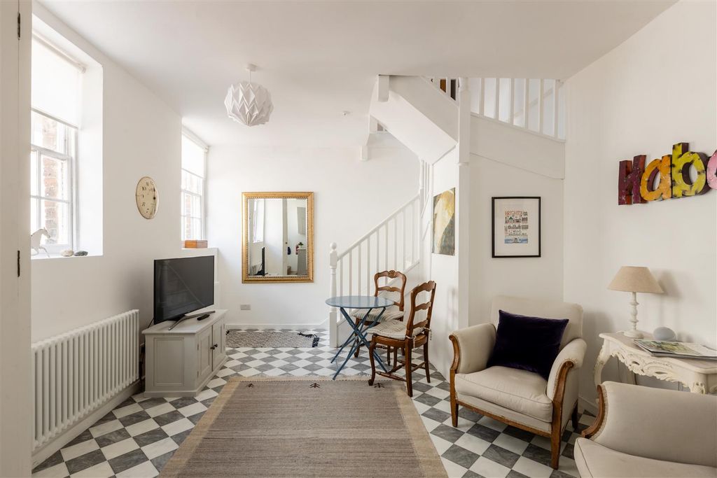 Additional image 18 of 5 bed town house for saleLiverpool Terrace, Worthing BN11