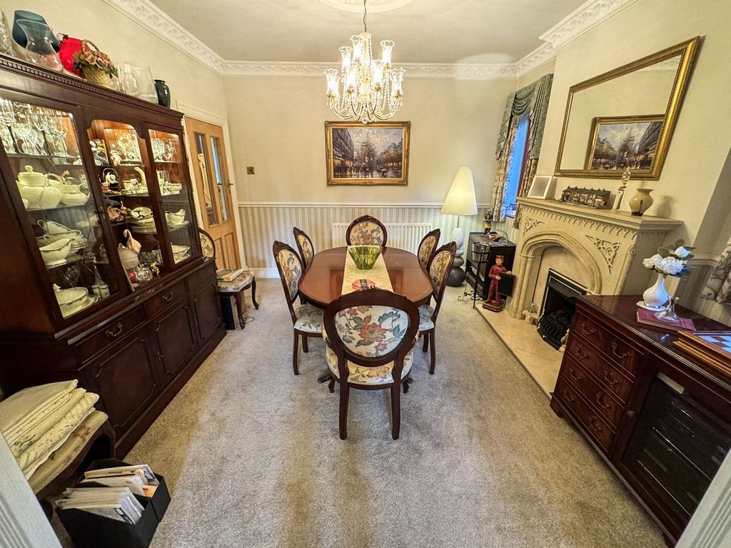 Additional image 25 of 5 bed detached house for saleSandbeds Road, Willenhall WV12