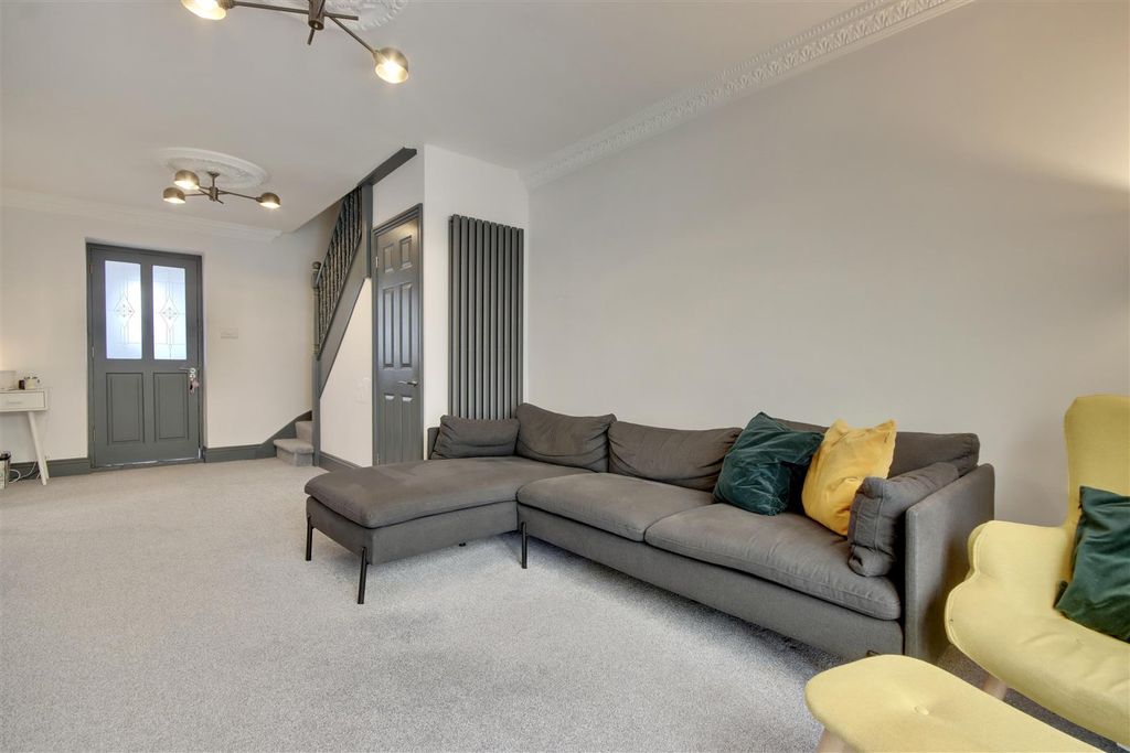 Additional image 13 of 3 bed end terrace house for saleBransbury Road, Southsea PO4