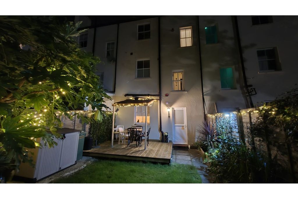 Additional image 16 of 3 bed town house for saleBernard Street, Southampton SO14