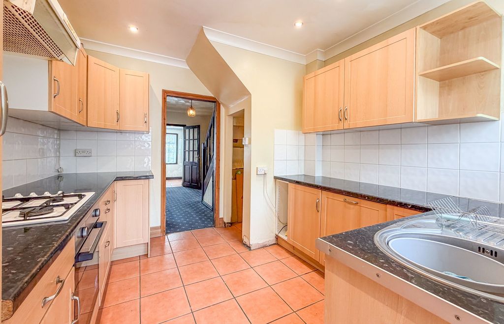 Additional image 6 of 4 bed terraced house for salePortal Road, Southampton SO19