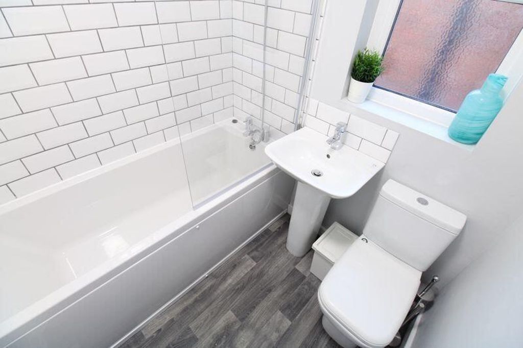 Additional image 12 of 5 bed semi-detached house for saleBurlington Road, Southampton SO15