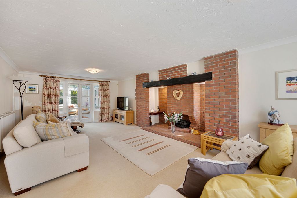 Additional image 3 of 5 bed detached house for saleYork Crescent, Wilmslow SK9
