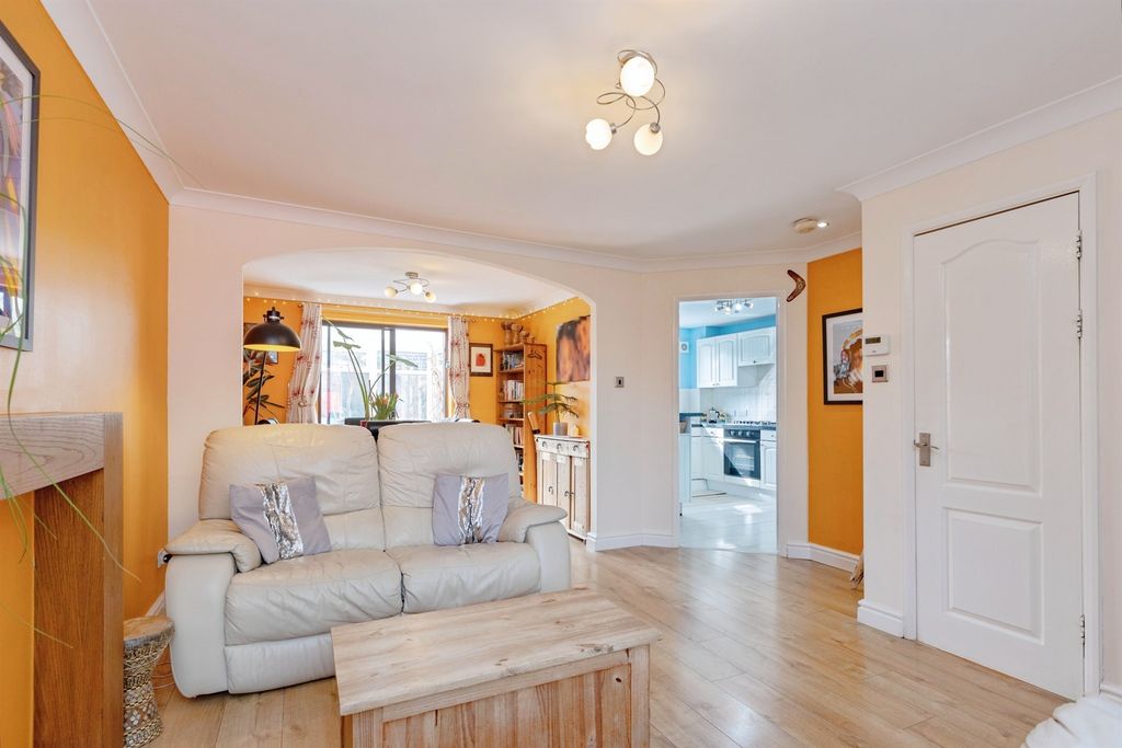 Additional image 4 of 4 bed detached house for saleForge Close, Fleckney, Leicester LE8