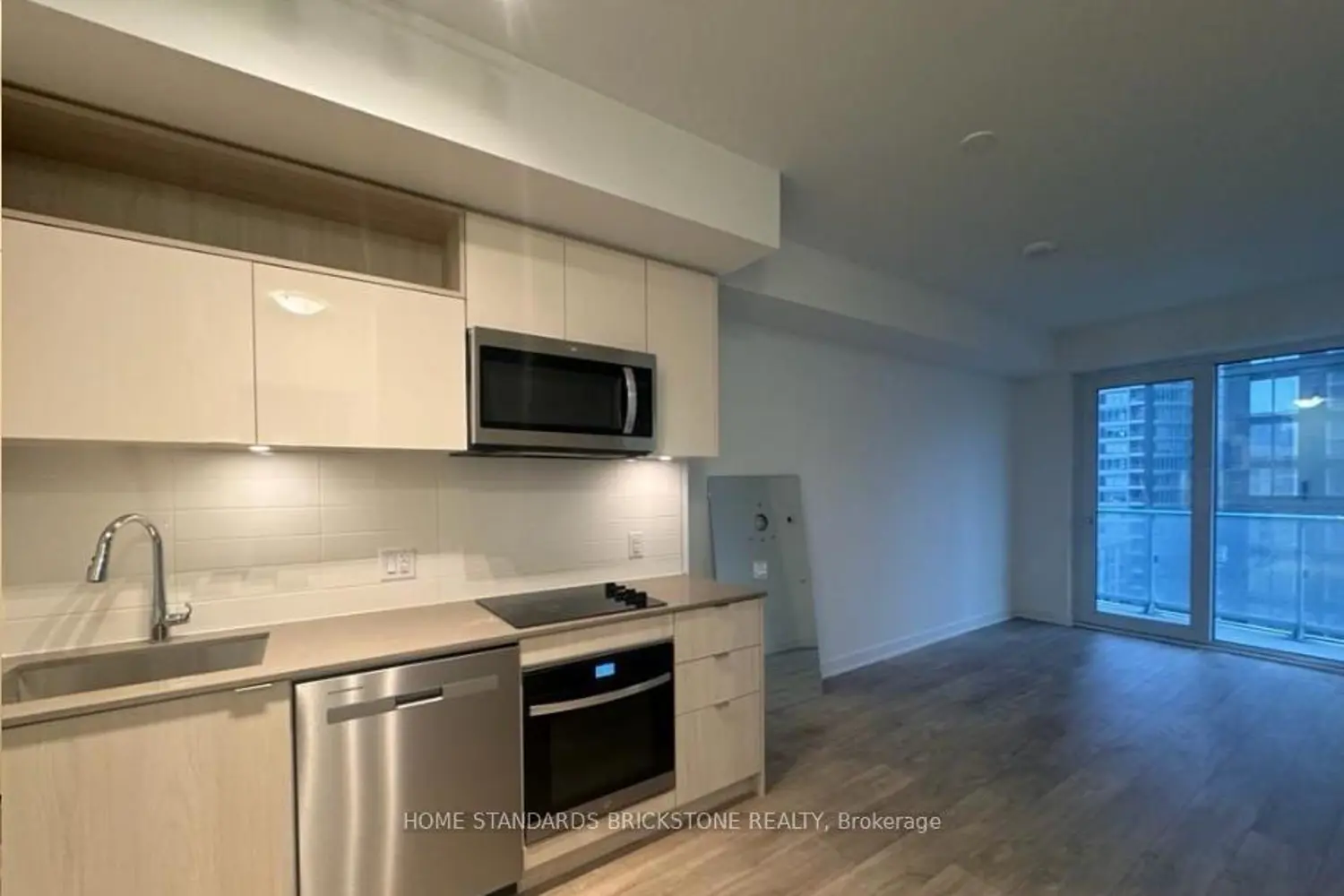 Additional image 7 of 100 Dalhousie Street 1408
