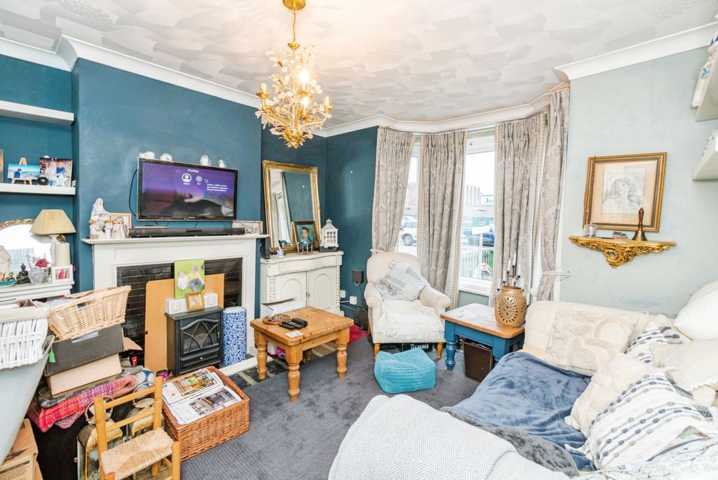 Additional image 12 of 3 bed semi-detached house for saleShirley Park Road, Southampton, Hampshire SO16