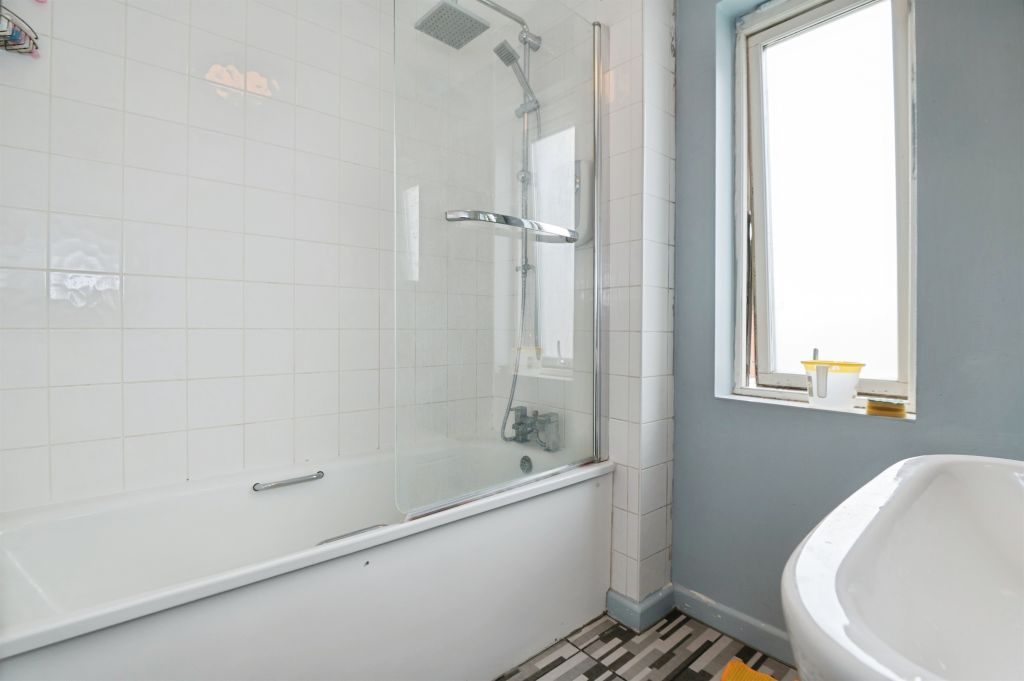 Additional image 11 of 3 bed end terrace house for saleLumpy Lane, Southampton SO14