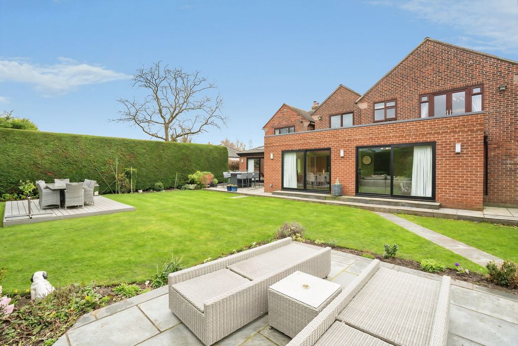 Additional image 60 of 4 bed detached house for saleHough Green Road, Widnes WA8