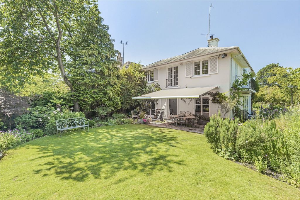 5 bed detached house for saleSudbrook Lane, Petersham TW10