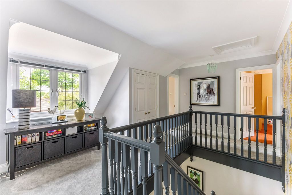 Additional image 13 of 4 bed detached house for saleKiln Ride, Finchampstead, Wokingham RG40