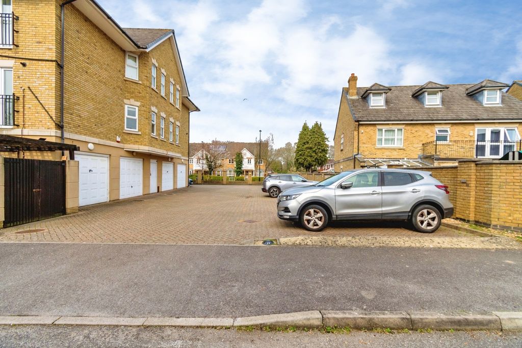 Additional image 14 of 2 bed flat for saleMarshall Square, Banister Park, Southampton, Hampshire SO15