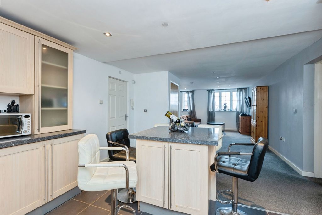 Additional image 10 of 2 bed flat for saleShilton Road, Barwell, Leicestershire LE9