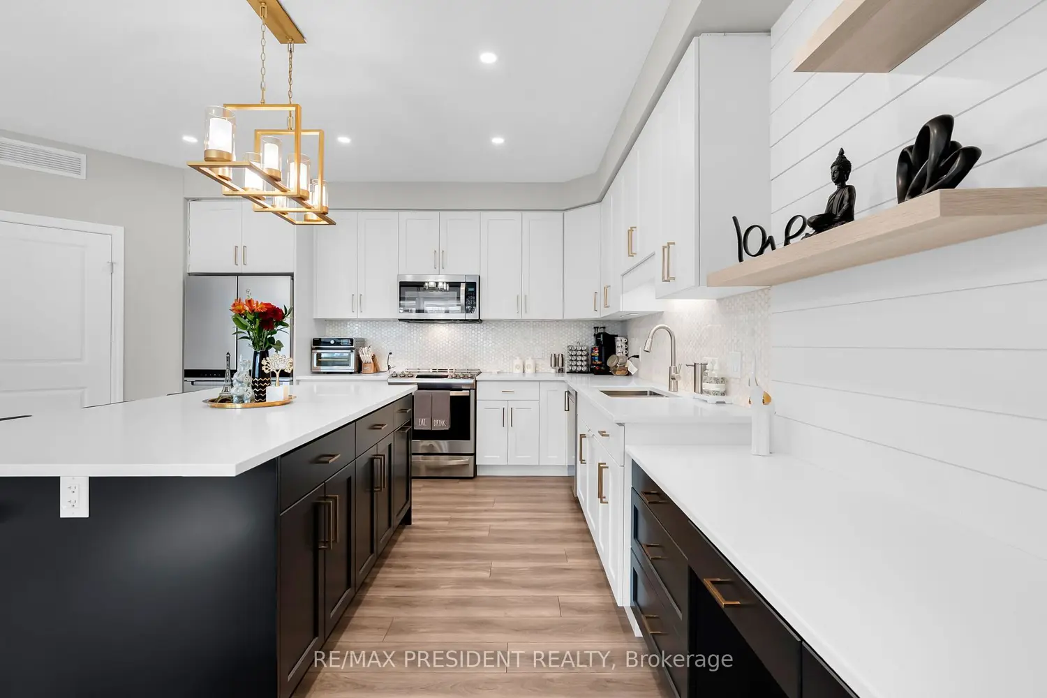 Additional image 8 of 408 Guelph Avenue 3