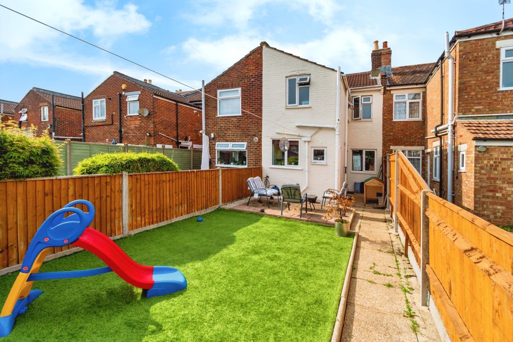 Additional image 2 of 3 bed terraced house for saleEnglish Road, Southampton SO15