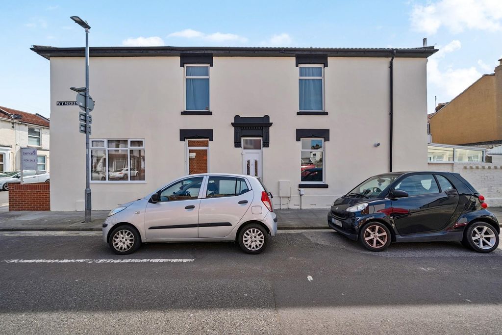 Additional image 14 of 4 bed end terrace house for saleFarlington Road, Portsmouth PO2