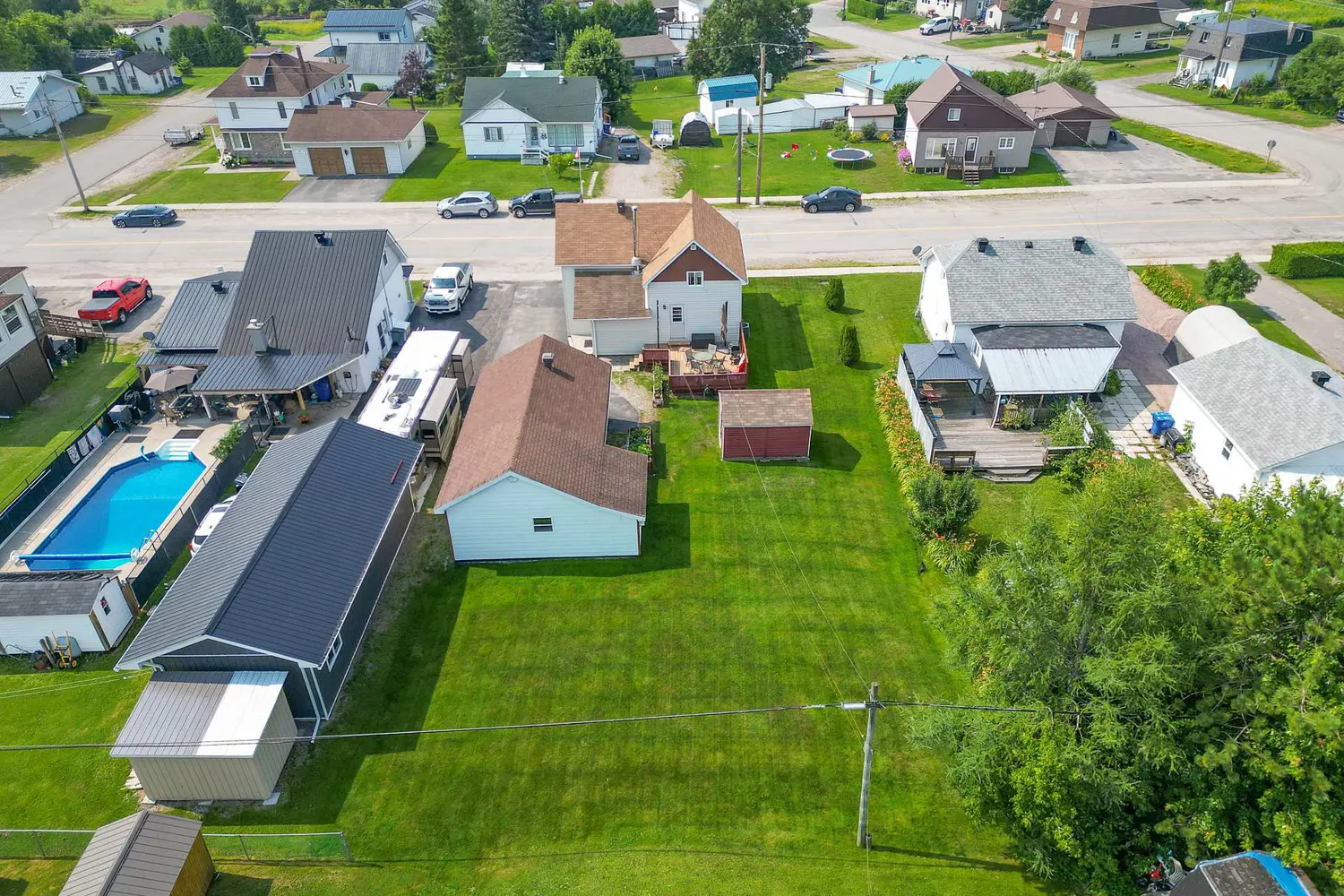 Additional image 18 of 59 Principale Street