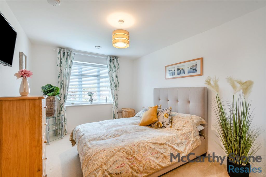 Additional image 9 of 2 bed semi-detached bungalow for saleGibson Court, Tattershall Road Woodhall Spa, Lincolnshire LN10