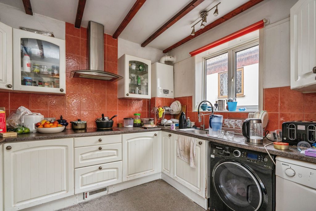 Additional image 10 of 2 bed detached bungalow for saleBridges Avenue, Portsmouth PO6