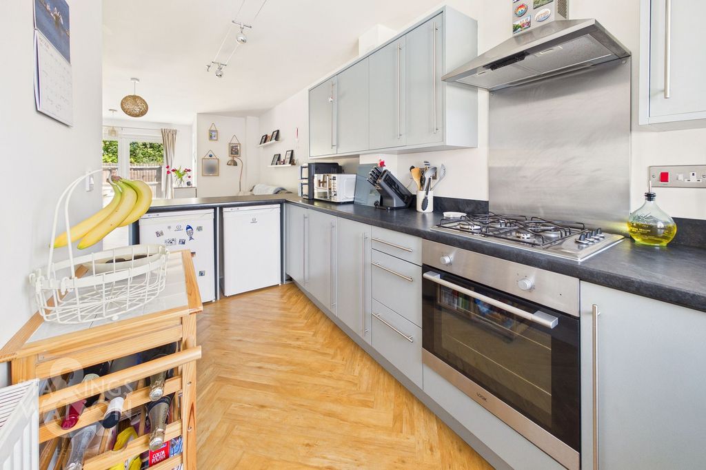 Additional image 9 of 3 bed end terrace house for saleCarpenter Close, Wymondham NR18