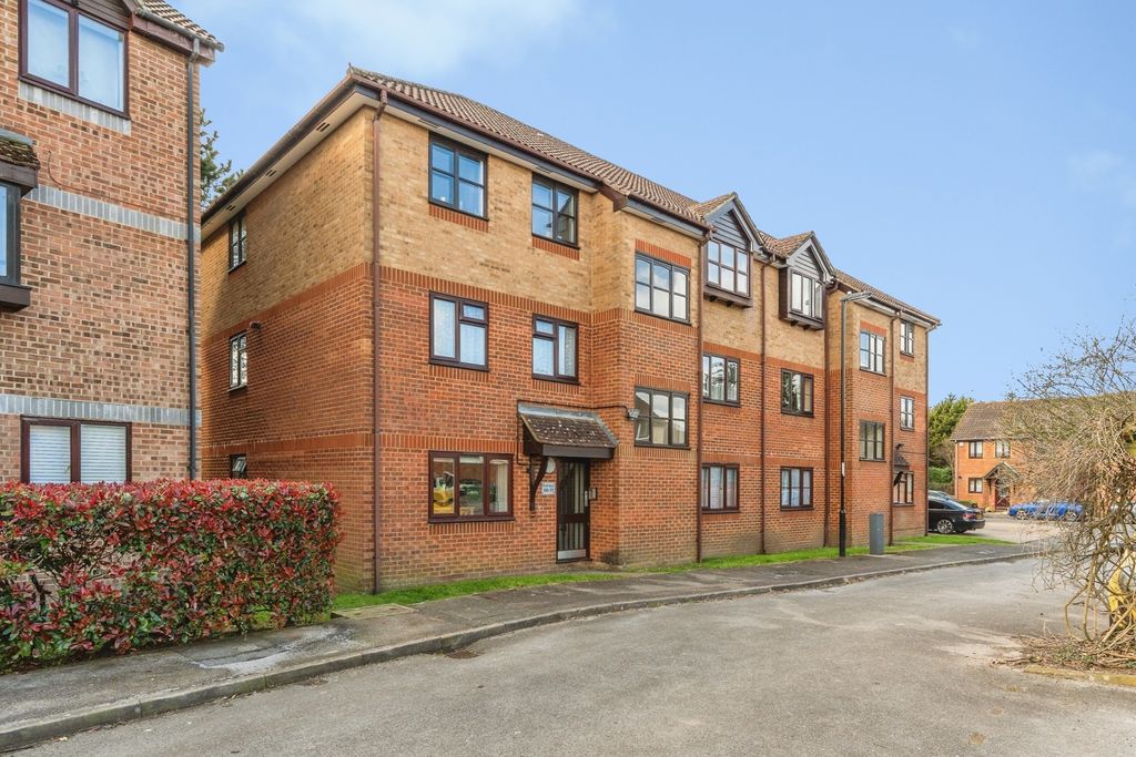 Additional image 2 of 1 bed flat for saleBrunel Road, Redbridge, Southampton SO15