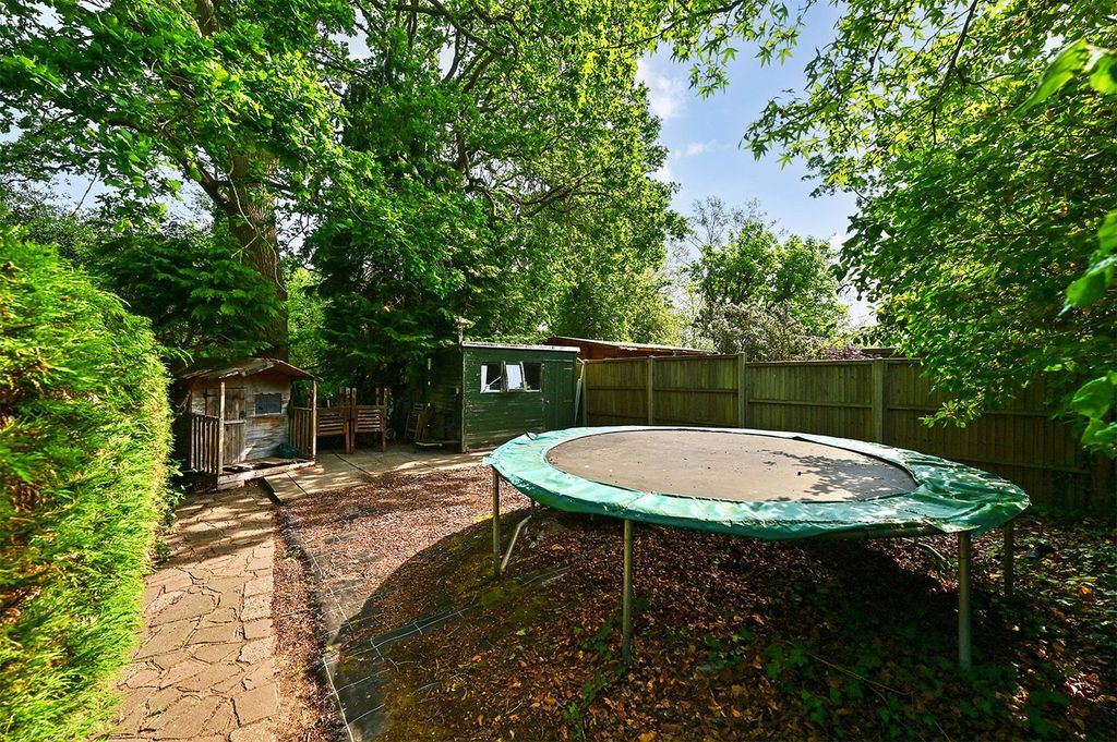 Additional image 22 of 4 bed detached house for saleMill Lane, Yateley, Hampshire GU46