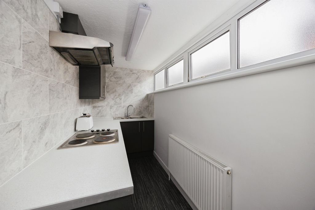 Additional image 10 of 1 bed flat for saleCopnor Road, Portsmouth PO3