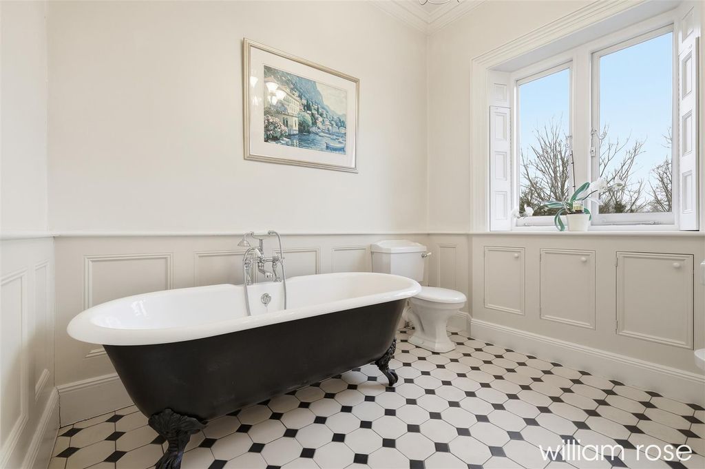 Additional image 23 of 7 bed semi-detached house for saleBroomhill Road, Woodford Green IG8