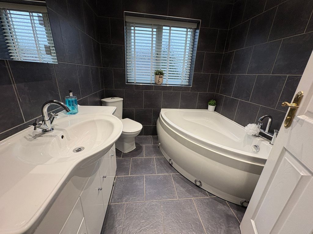 Additional image 11 of 3 bed detached house for saleGlean Close, Broughton Astley, Leicester LE9