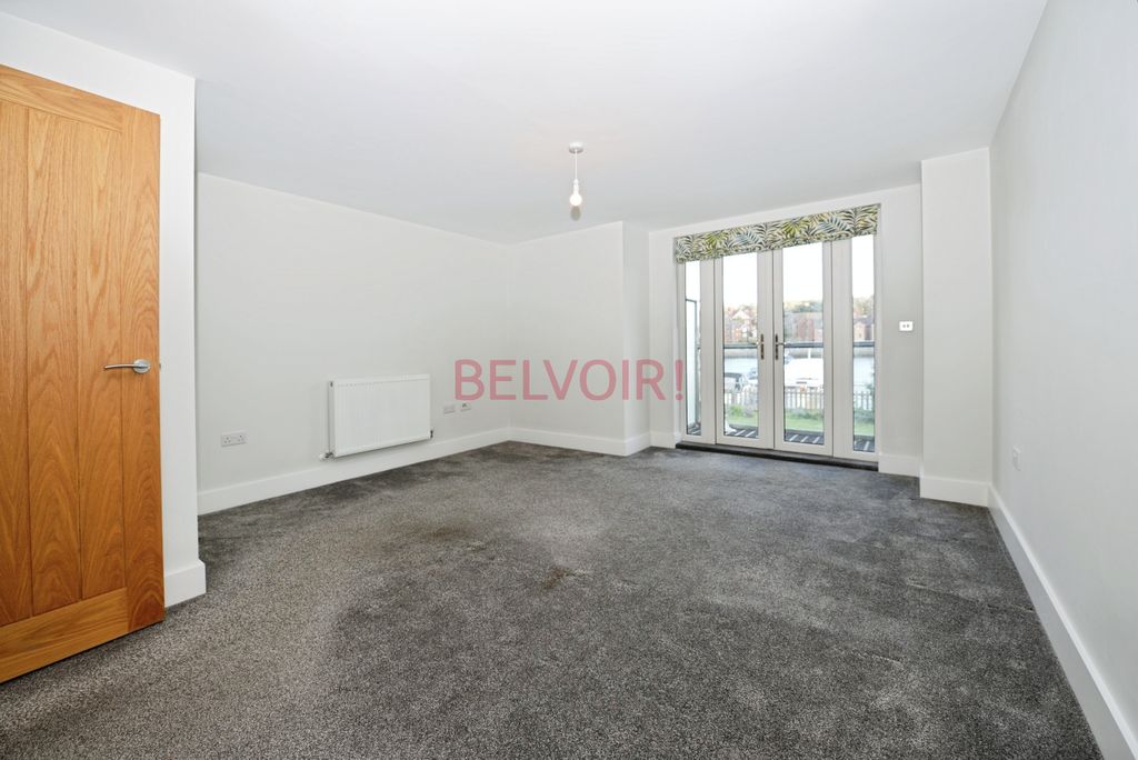 Additional image 3 of 2 bed flat for salePriory Road, St Denys, Southampton SO17