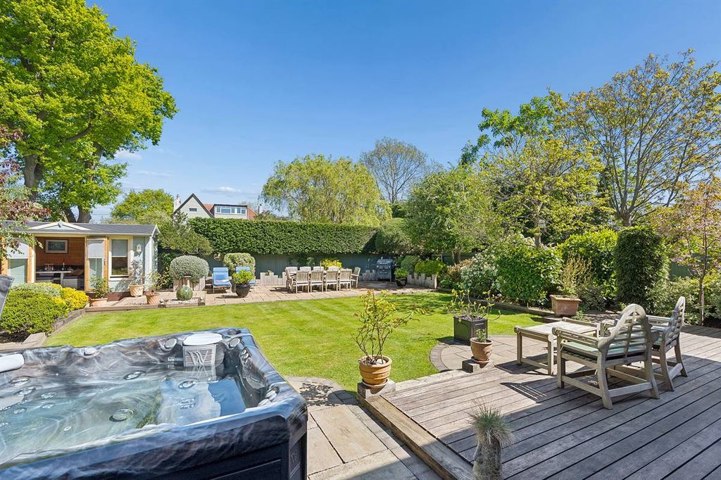 Additional image 2 of 5 bed detached house for saleBoundary Chase, Chestfield, Whitstable CT5