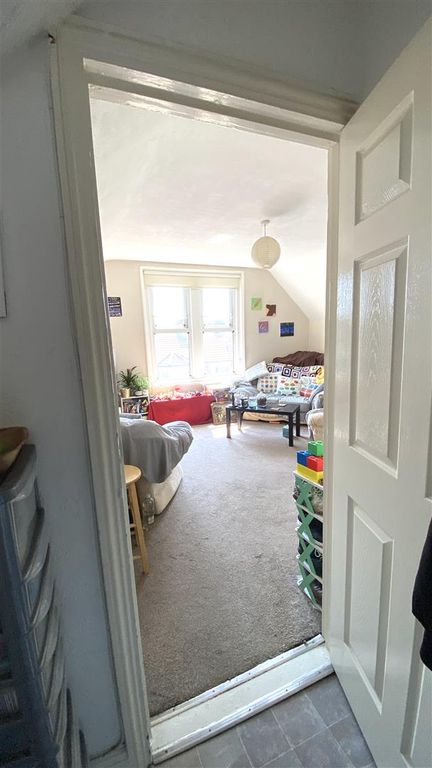 Additional image 10 of 1 bed flat for saleOrchard Road, Southsea PO4