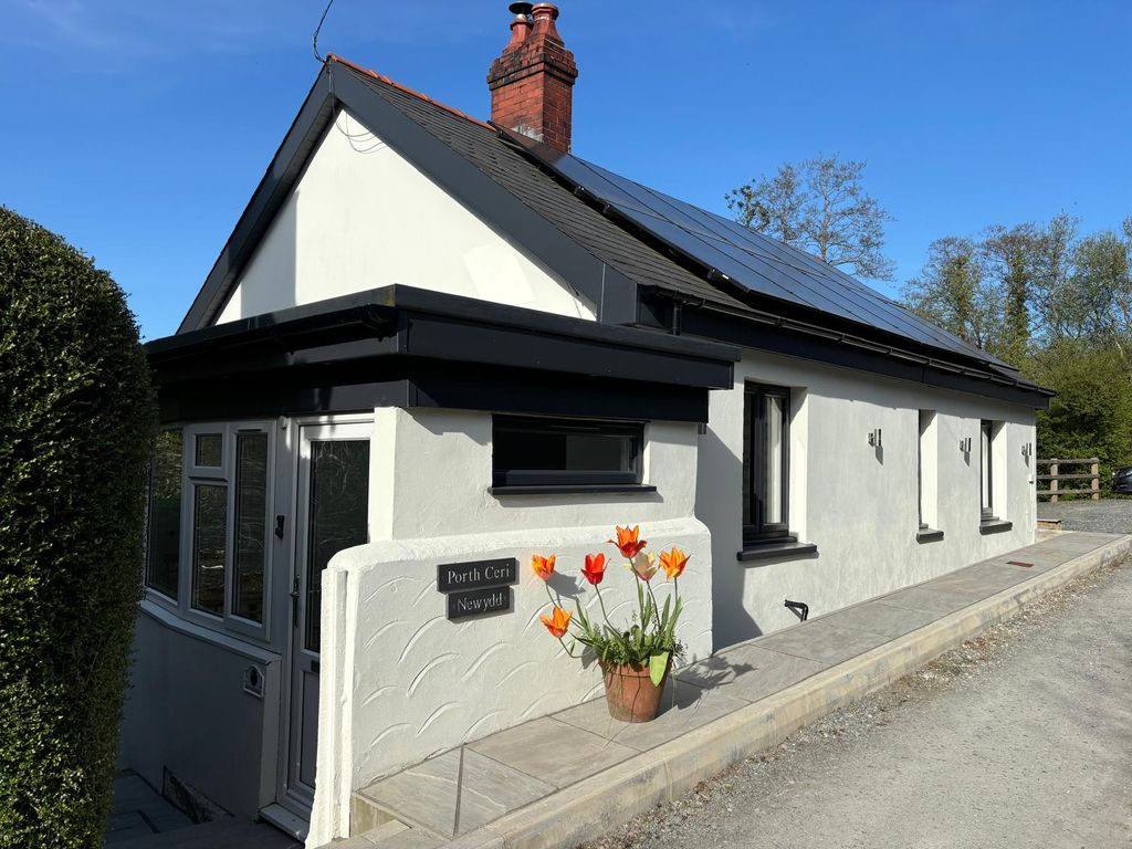 2 bed detached bungalow for saleTalybont SY24