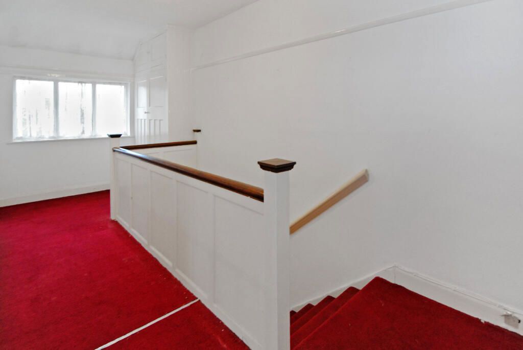 Additional image 5 of 2 bed flat for saleGodstone Road, Whyteleafe CR3