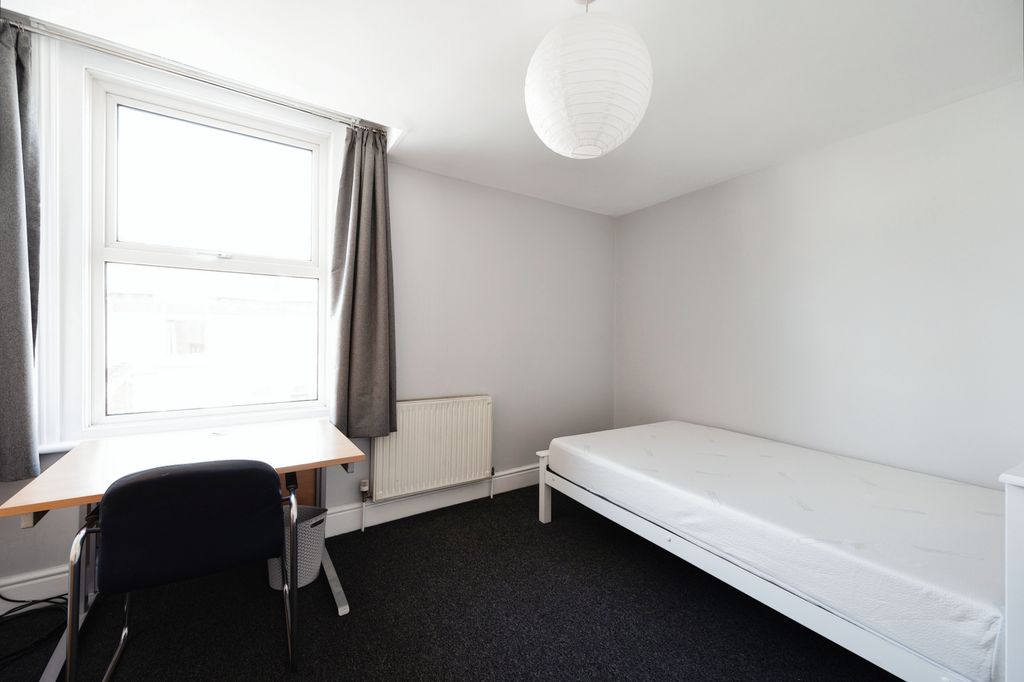 Additional image 13 of 9 bed terraced house for saleSt. Davids Road, Southsea, Hampshire PO5