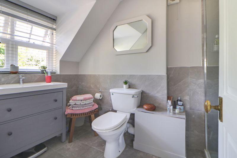 Additional image 15 of 4 bed property for saleSnows Ride, Windlesham GU20