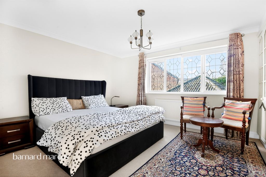 Additional image 12 of 4 bed detached house for saleCleveland Gardens, Worcester Park KT4
