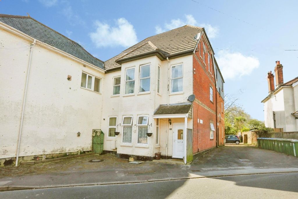Additional image 14 of 1 bed flat for sale23 West Road, Southampton SO19