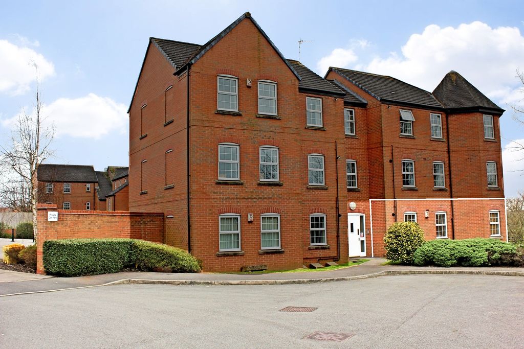 2 bed flat for saleLock Keeper Close, South Wigston LE18 photo 2