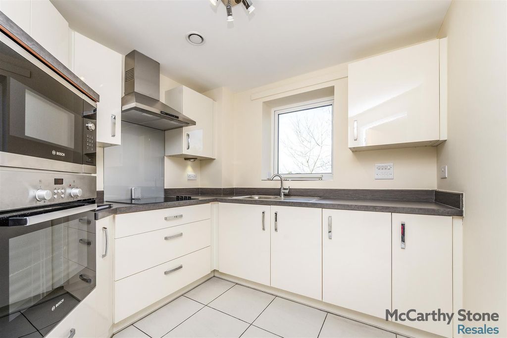 Additional image 7 of 1 bed flat for saleThorneycroft, Wood Road, Wolverhampton WV6