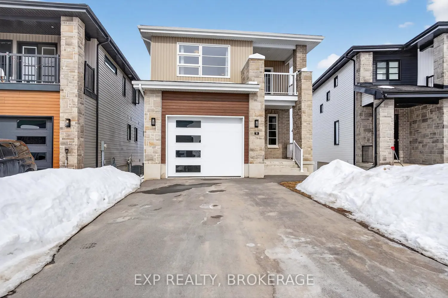 9 Erie Court