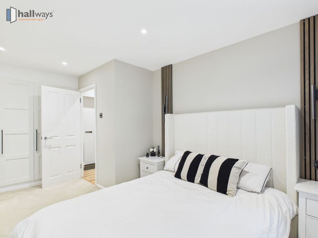 Additional image 4 of 1 bed flat for saleWhitegates, Court Bushes Road, Whyteleafe CR3