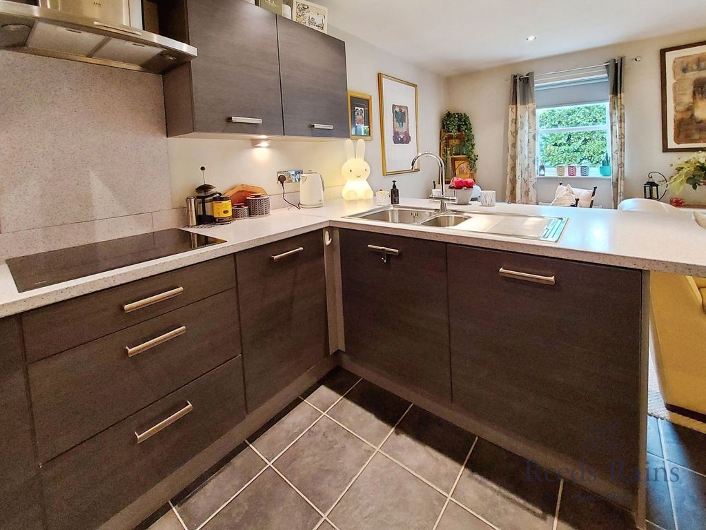Additional image 9 of 1 bed flat for saleChapel Lane, Wilmslow, Cheshire SK9