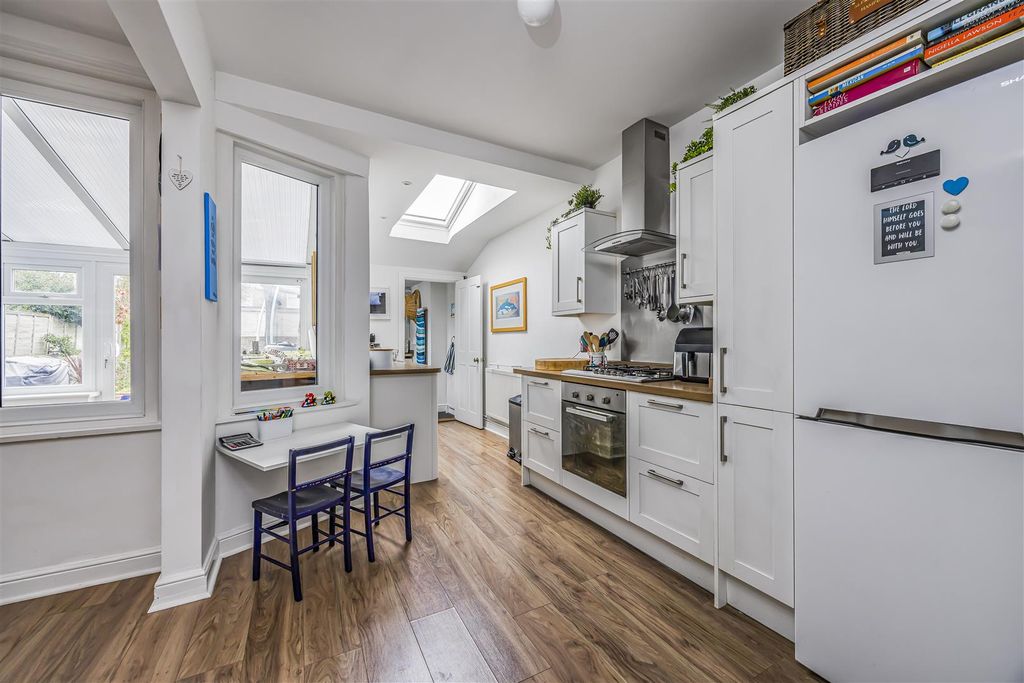 Additional image 8 of 3 bed terraced house for saleShelford Road, Southsea PO4