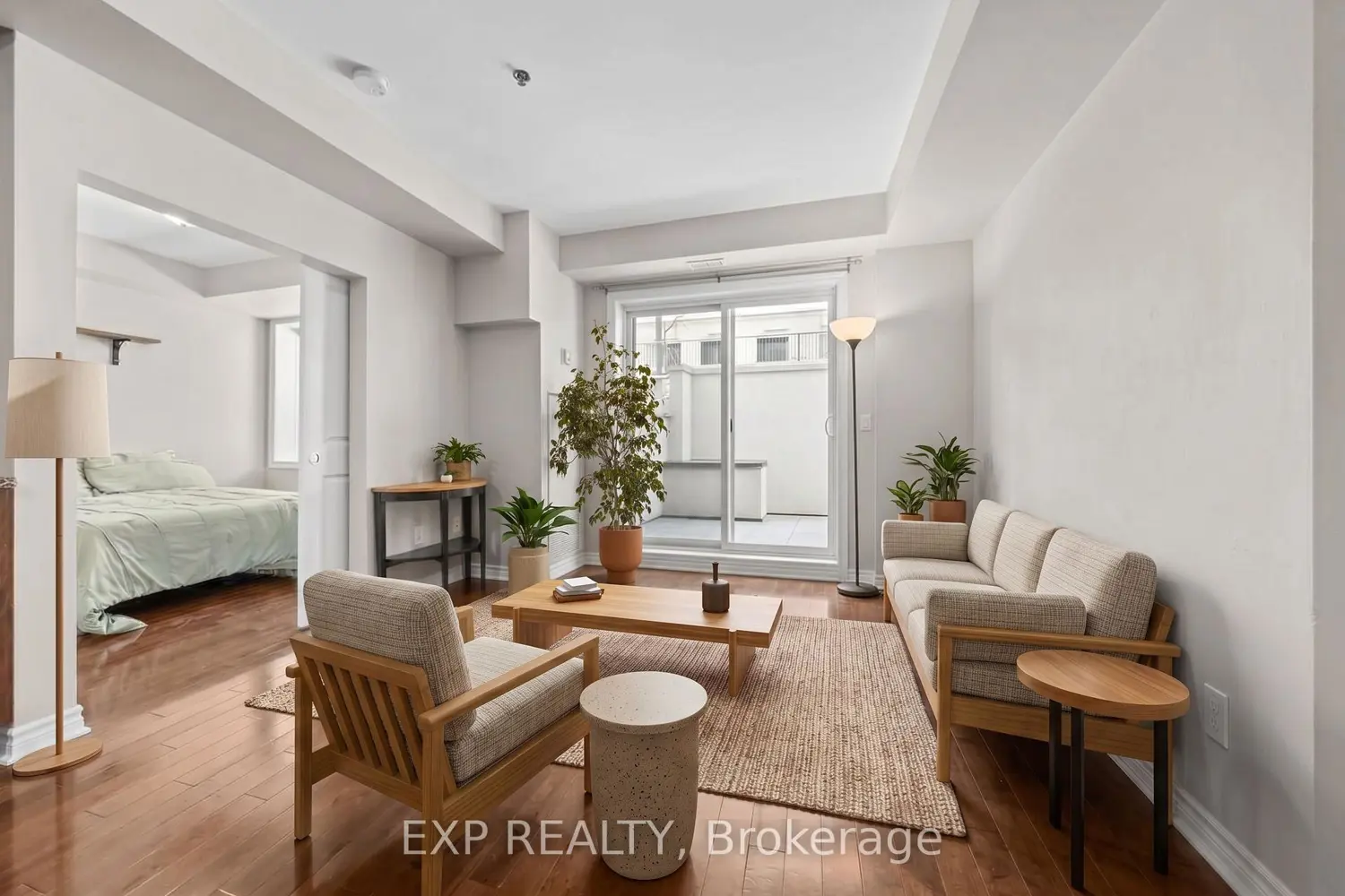 429 Kent Street 118