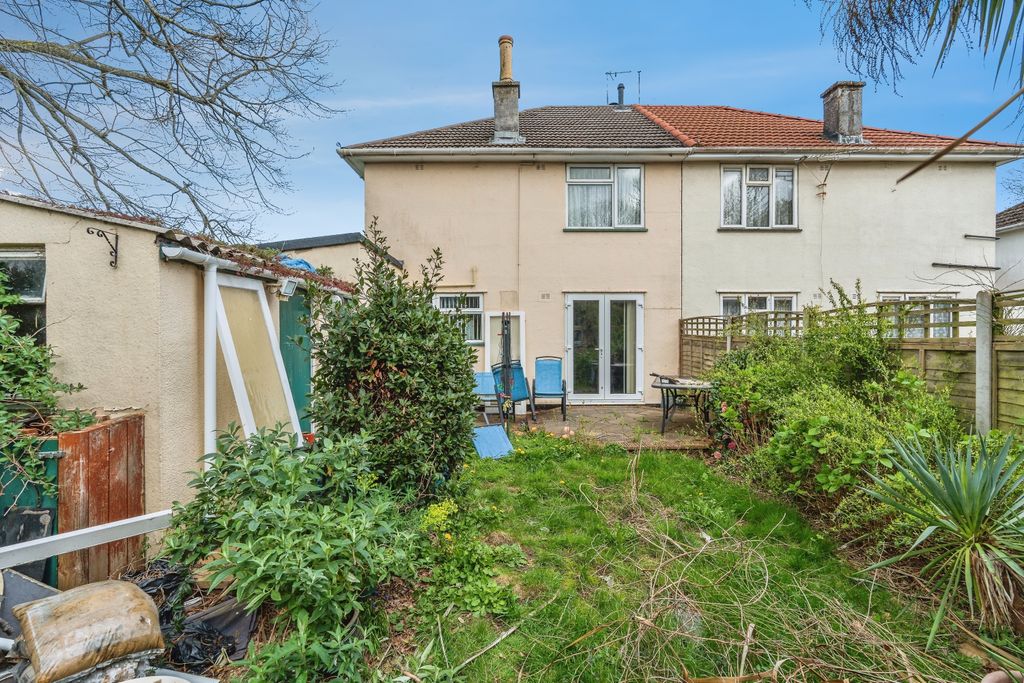Additional image 19 of 3 bed semi-detached house for saleCotswold Road, Southampton SO16